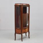 1349 1385 DISPLAY CABINET